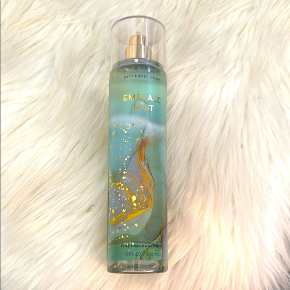 Bath & Body Works Emerald Mist Fragrance Mist 8oz NEW! - Picture 2 of 3